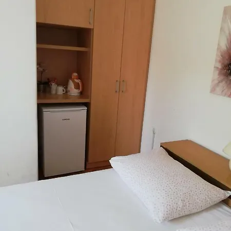 Micin 3* Βόντιτσε