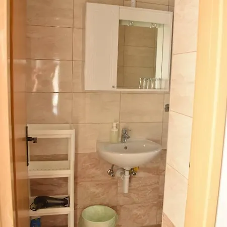 Micin Πανσιόν