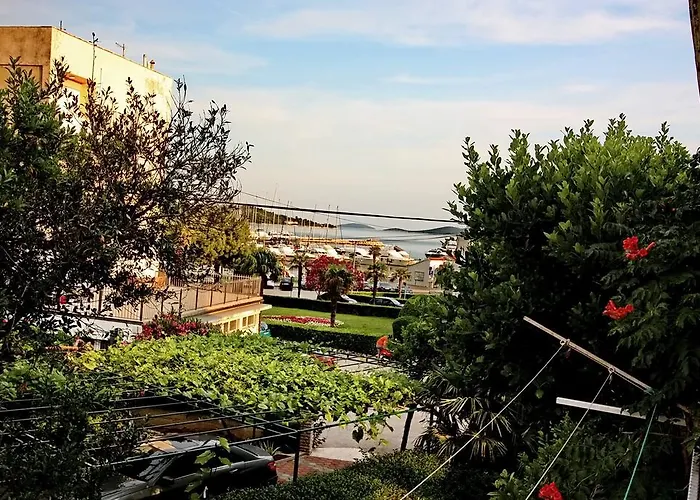 Micin ゲストハウス 3*