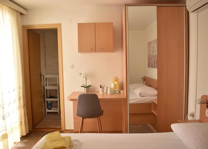 Micin ゲストハウス 3*