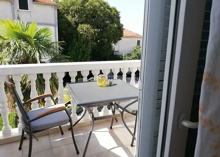 Micin ゲストハウス 3*