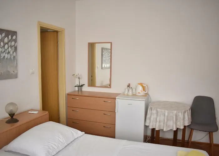 Micin ゲストハウス 3*